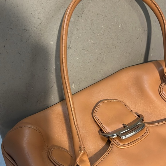 Cole Haan camel Alexa FO5 shoulder bag. - Picture 5 of 5